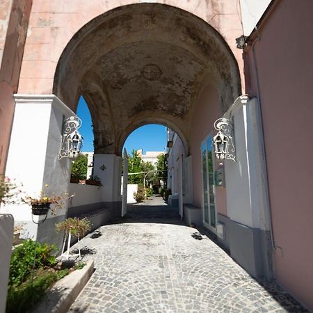 بروسيدا Controvento In Villa Eldorado المظهر الخارجي الصورة